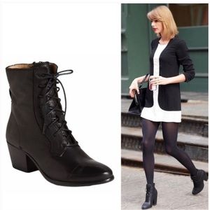 Frye Women’s Black Courtney boot. Size 6.5